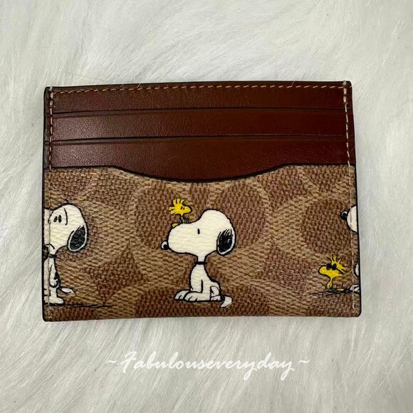 Coach X Peanuts Slim Id Card Case In Signature Canvas With Snoopy Print CBK55 - Picture 1 of 5